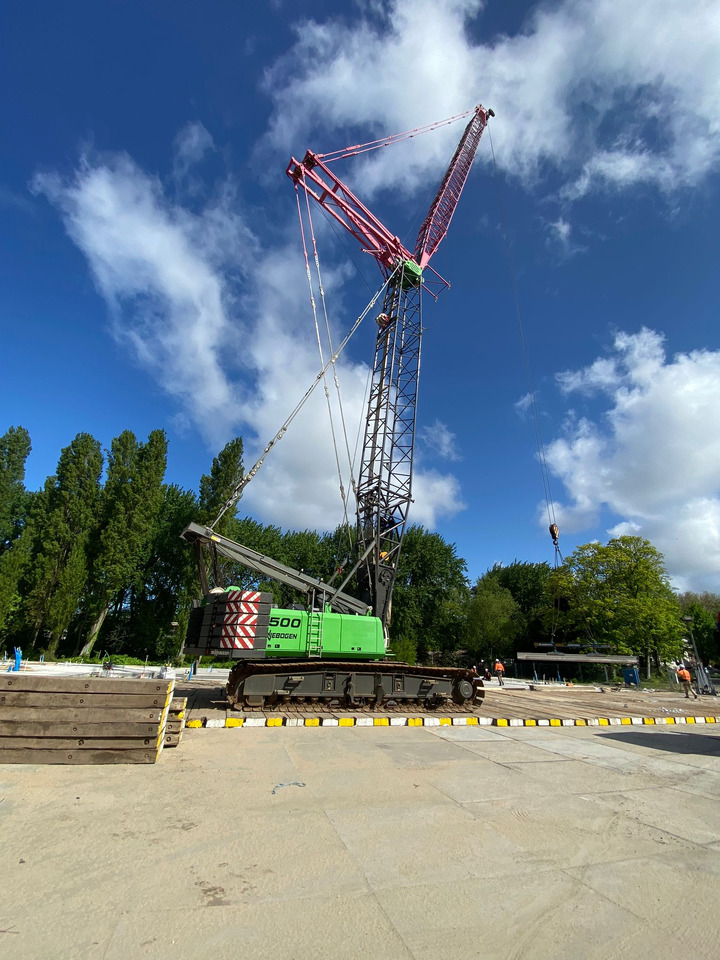 SENNEBOGEN 5500 - Grúa sobre orugas: foto 1 SENNEBOGEN 5500 - Grúa sobre orugas: foto 1