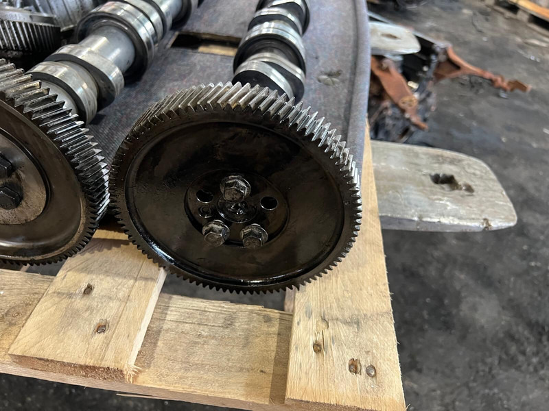 Scania LH - Árbol de levas: foto 2 Scania LH - Árbol de levas: foto 2