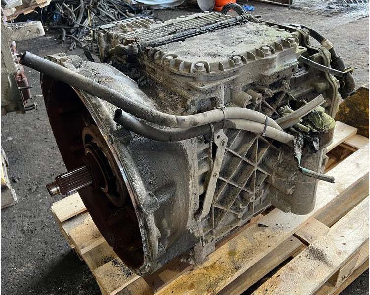 Volvo AT2612E - Caja de cambios: foto 2 Volvo AT2612E - Caja de cambios: foto 2