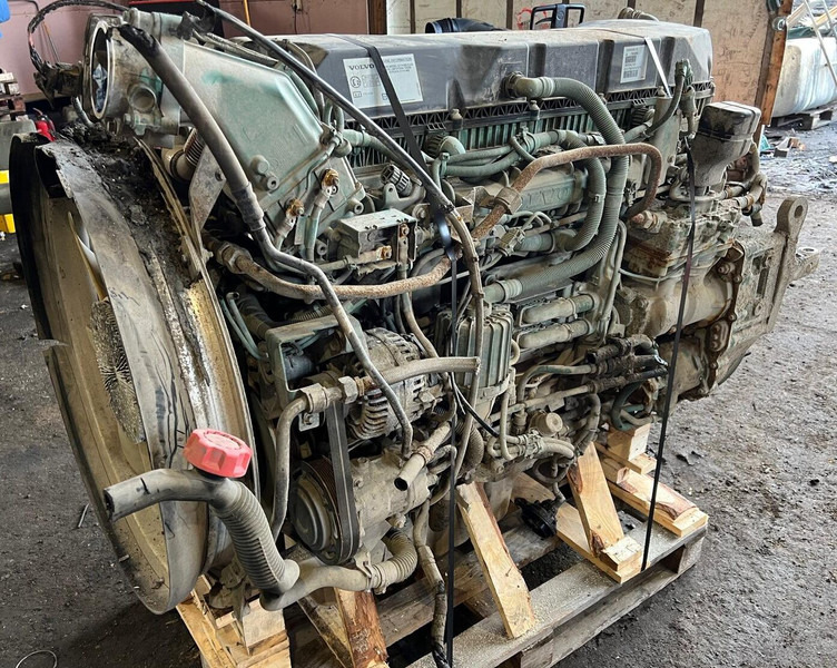 Volvo D11K450 K1 - Motor: foto 2 Volvo D11K450 K1 - Motor: foto 2