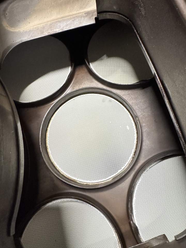 Catalyst DAF XF CF with new SCR DOC Tested, ready to install - Sistema de escape para Camión: foto 4 Catalyst DAF XF CF with new SCR DOC Tested, ready to install - Sistema de escape para Camión: foto 4