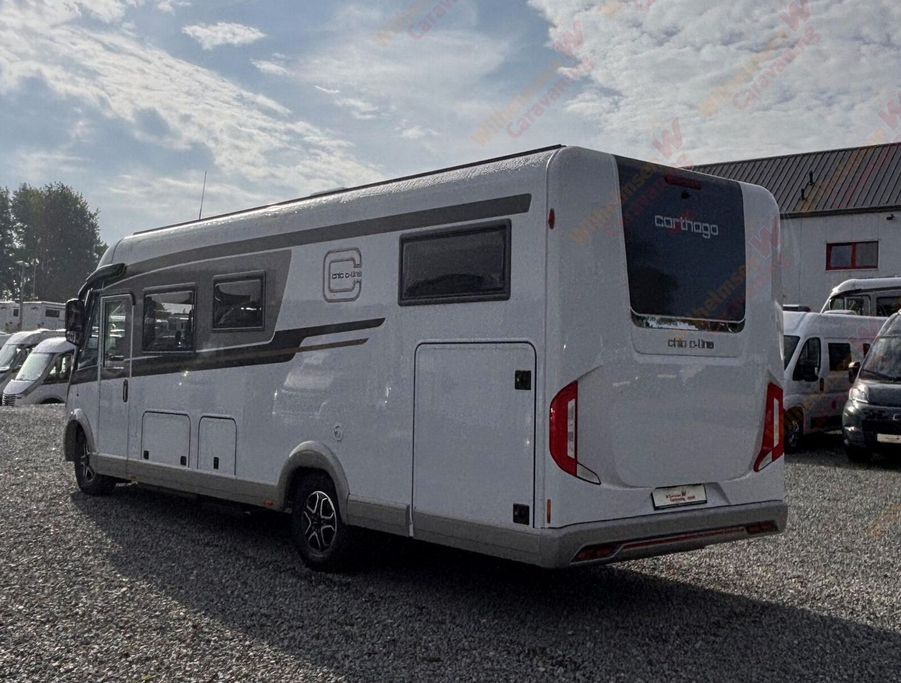 Carthago chic c-line I 4.9 LE L 180PS*Autom.*4,5 T.* SKY - Autocaravana integral: foto 3 Carthago chic c-line I 4.9 LE L 180PS*Autom.*4,5 T.* SKY - Autocaravana integral: foto 3