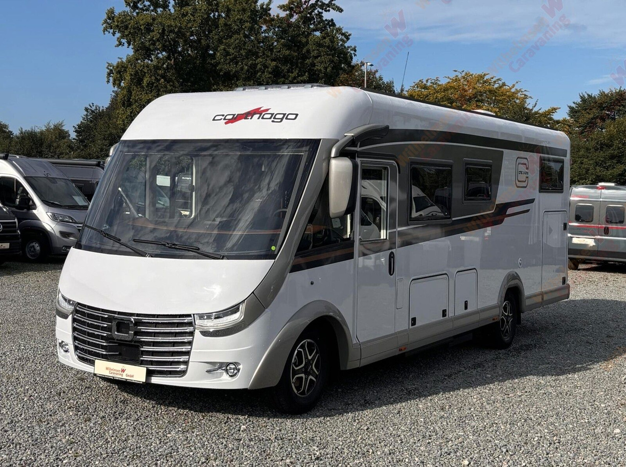 Carthago chic c-line I 4.9 LE L 180PS*Autom.*4,5 T.* SKY - Autocaravana integral: foto 2 Carthago chic c-line I 4.9 LE L 180PS*Autom.*4,5 T.* SKY - Autocaravana integral: foto 2