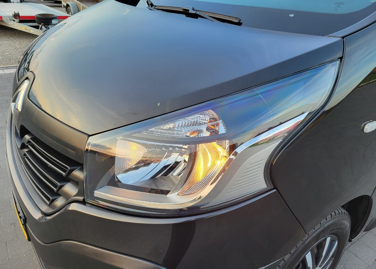 Renault Trafic Long doka 6-osobowy 6 osobowy - Furgoneta combi: foto 2 Renault Trafic Long doka 6-osobowy 6 osobowy - Furgoneta combi: foto 2