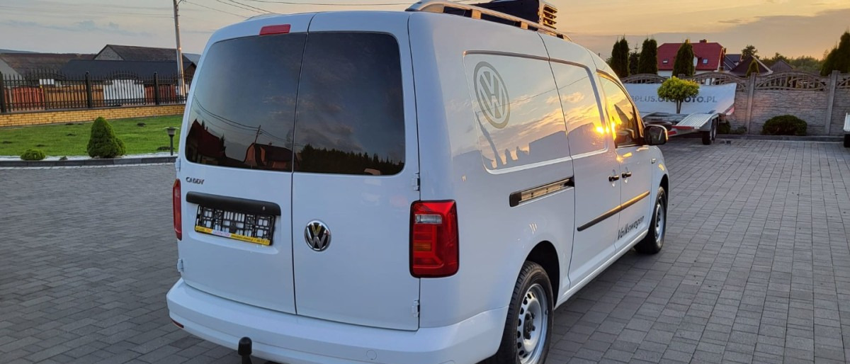 Volkswagen Cady 2.0 Maxi Chodnia na Gwarancji Chłodnia Carier zasilanie 230V - Furgoneta frigorifica: foto 2 Volkswagen Cady 2.0 Maxi Chodnia na Gwarancji Chłodnia Carier zasilanie 230V - Furgoneta frigorifica: foto 2