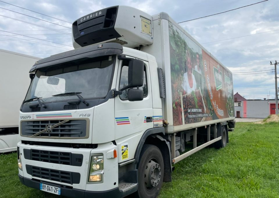 Volvo FM 9 260 - Camión frigorífico: foto 2 Volvo FM 9 260 - Camión frigorífico: foto 2