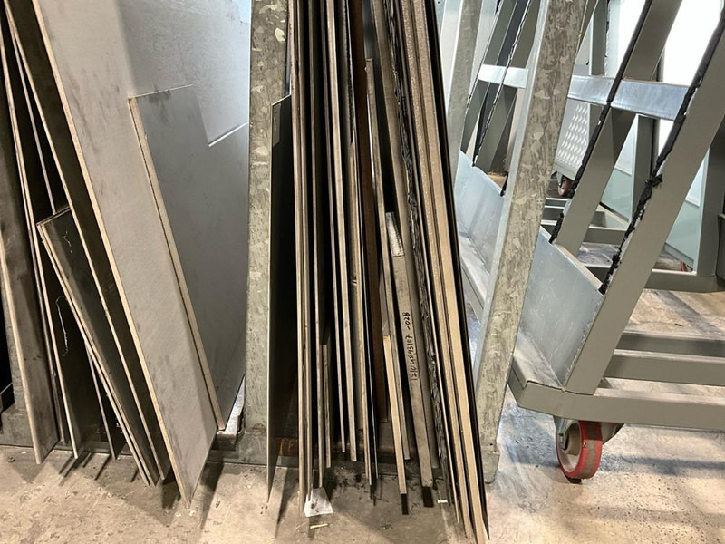 Onbekend - Máquina para metal: foto 3 Onbekend - Máquina para metal: foto 3