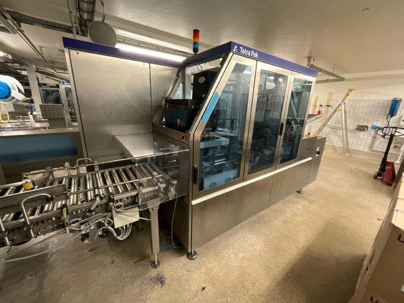 Tetra Pak Cardboard Packer - Máquina de embalaje: foto 2 Tetra Pak Cardboard Packer - Máquina de embalaje: foto 2