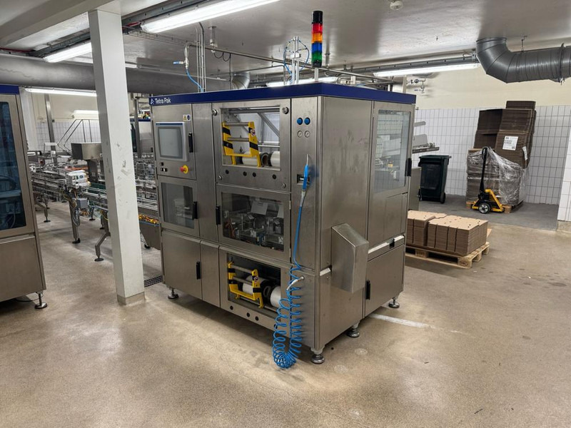 Tetra Pak Filmwrapper - Máquina de embalaje: foto 1 Tetra Pak Filmwrapper - Máquina de embalaje: foto 1