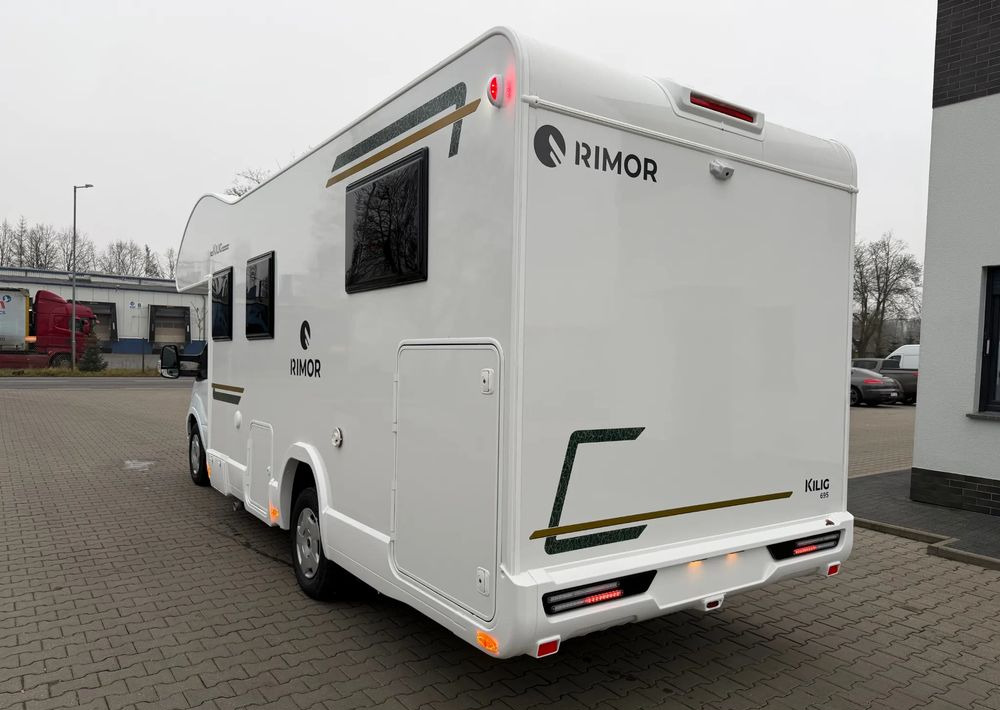 Ford Transit RIMOR KILIG 695 - Autocaravana: foto 3 Ford Transit RIMOR KILIG 695 - Autocaravana: foto 3