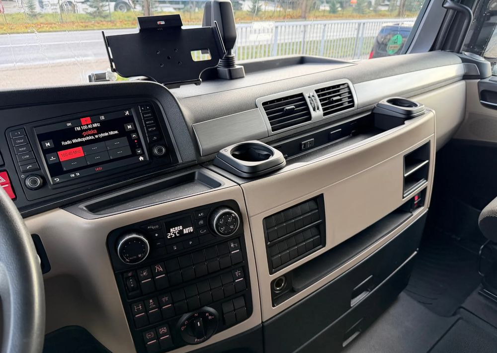 Cabeza tractora MAN TGX XLX 18.500/ RETARDER: foto 11