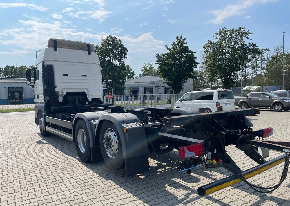 MAN TGX XLX 26.460 BDF - Cabeza tractora: foto 5 MAN TGX XLX 26.460 BDF - Cabeza tractora: foto 5