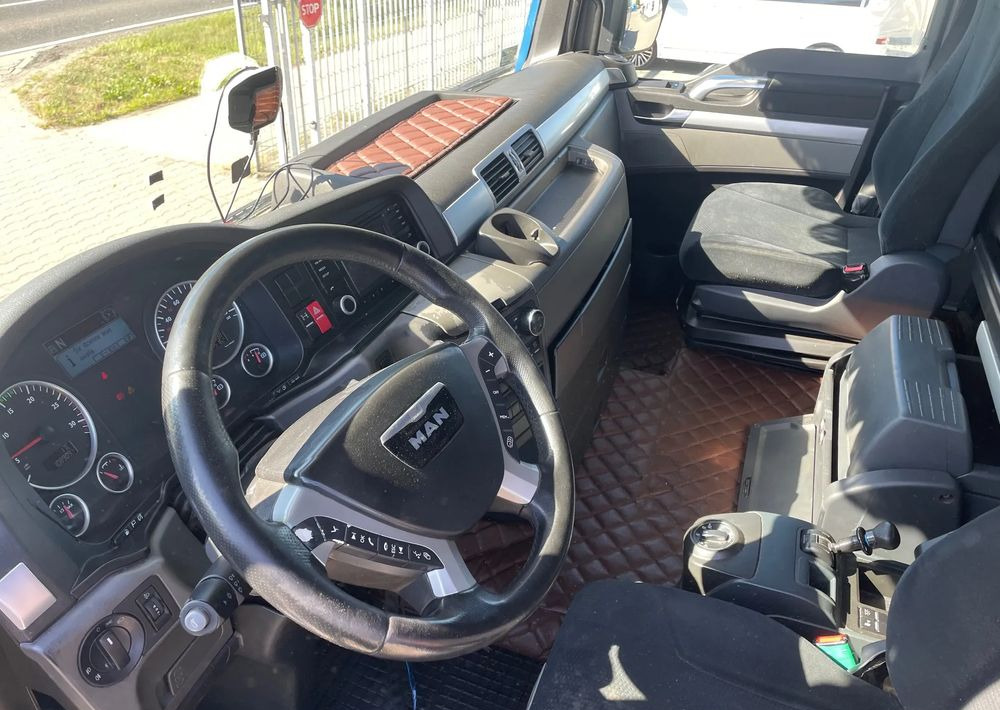 Cabeza tractora MAN TGX XLX18.440: foto 7