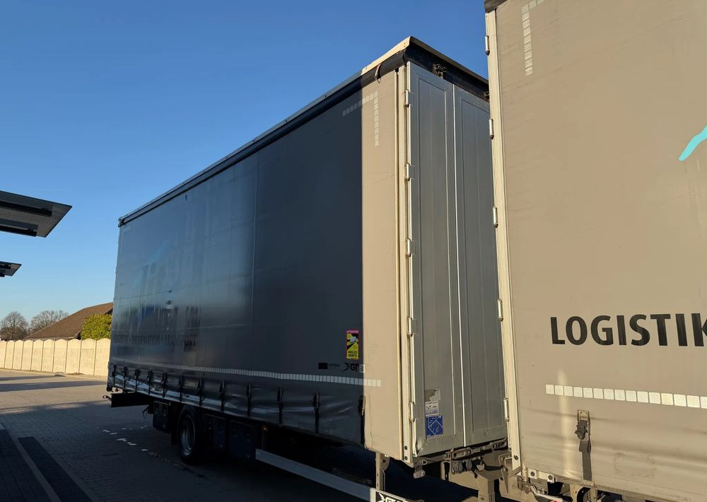 Camión lona Mercedes-Benz ACTROS 1845 Zestaw przestrzenny przejazdowy120m3: foto 6 Camión lona Mercedes-Benz ACTROS 1845 Zestaw przestrzenny przejazdowy120m3: foto 6