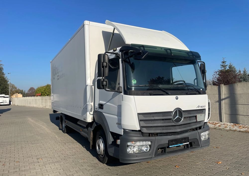 Mercedes-Benz ATEGO 816,ładowność 3,1 tony! - Camión caja cerrada: foto 3 Mercedes-Benz ATEGO 816,ładowność 3,1 tony! - Camión caja cerrada: foto 3