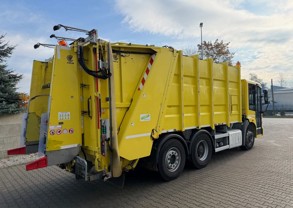 Mercedes-Benz ECONIC 2630, EURO6/ ŚMECIARKA/ ZOELLER/ DELTA - Camión de basura: foto 5 Mercedes-Benz ECONIC 2630, EURO6/ ŚMECIARKA/ ZOELLER/ DELTA - Camión de basura: foto 5