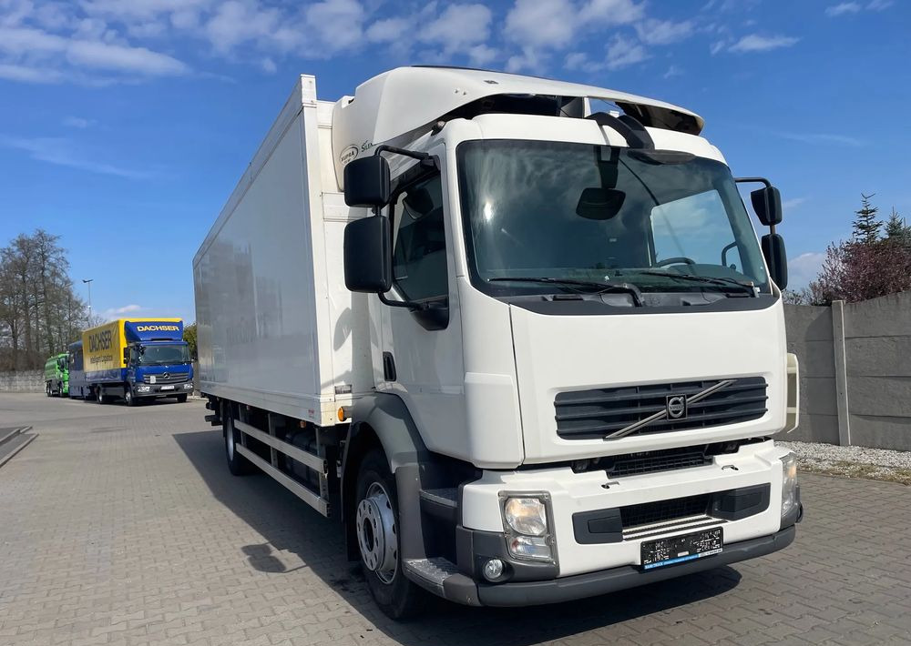 Volvo FL 18.260 CHŁODNIA, EURO 5! - Camión frigorífico: foto 3 Volvo FL 18.260 CHŁODNIA, EURO 5! - Camión frigorífico: foto 3