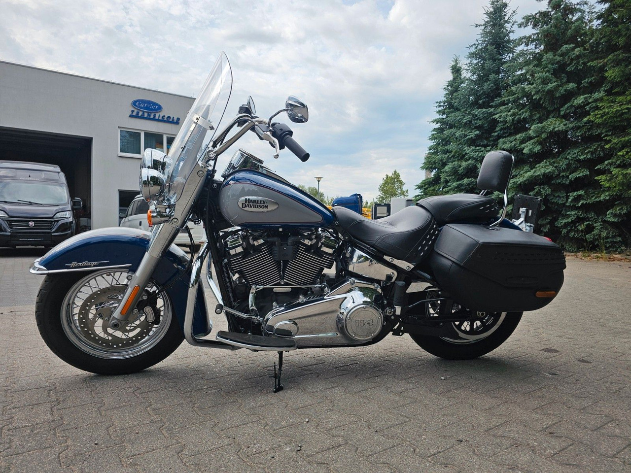 Harley-Davidson SOFTAIL Heritage Classic 114 nur 600km! Gepflegt - Motocicleta: foto 4 Harley-Davidson SOFTAIL Heritage Classic 114 nur 600km! Gepflegt - Motocicleta: foto 4