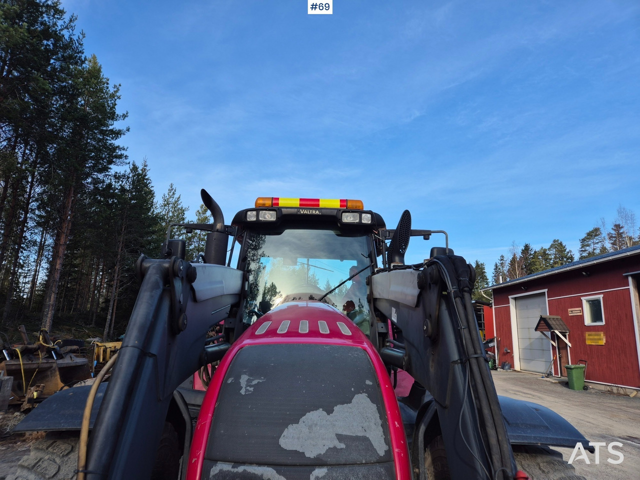 Tractor Valtra T182: foto 10