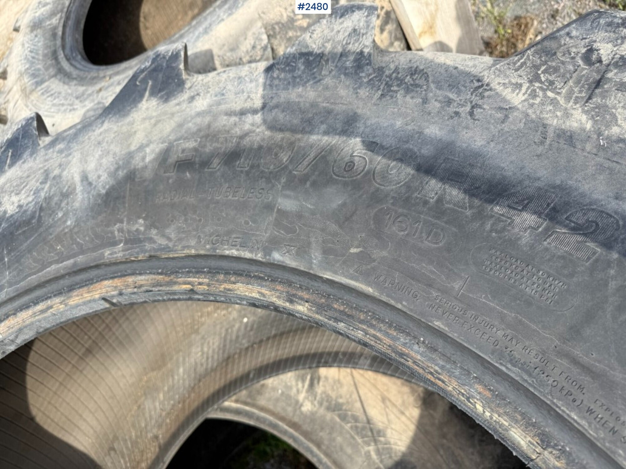 Däck till traktor Michelin fram och bak - Neumático para Maquinaria agrícola: foto 5 Däck till traktor Michelin fram och bak - Neumático para Maquinaria agrícola: foto 5