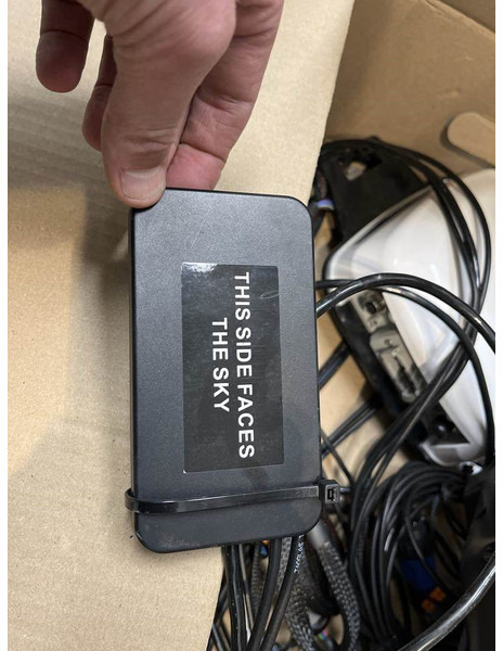 Trimble GFX 1060 GPS SET ACTIEPRIJS - Sistema de navegación para Maquinaria agrícola: foto 3 Trimble GFX 1060 GPS SET ACTIEPRIJS - Sistema de navegación para Maquinaria agrícola: foto 3