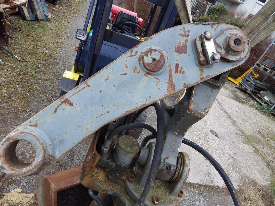 Liebherr GM8 GM10 Greifer 600 mm SB mit SW48 Adapter - Cuchara de mordazas para Maquinaria de construcción: foto 3 Liebherr GM8 GM10 Greifer 600 mm SB mit SW48 Adapter - Cuchara de mordazas para Maquinaria de construcción: foto 3