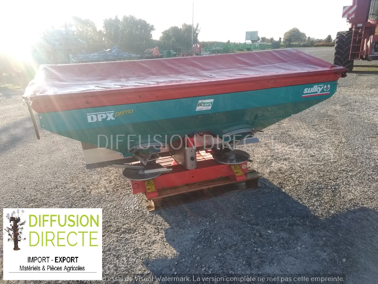 SULKY DISTRIBUTEUR D'ENGRAIS DPX PRIMA - Esparcidor de fertilizantes: foto 1 SULKY DISTRIBUTEUR D'ENGRAIS DPX PRIMA - Esparcidor de fertilizantes: foto 1
