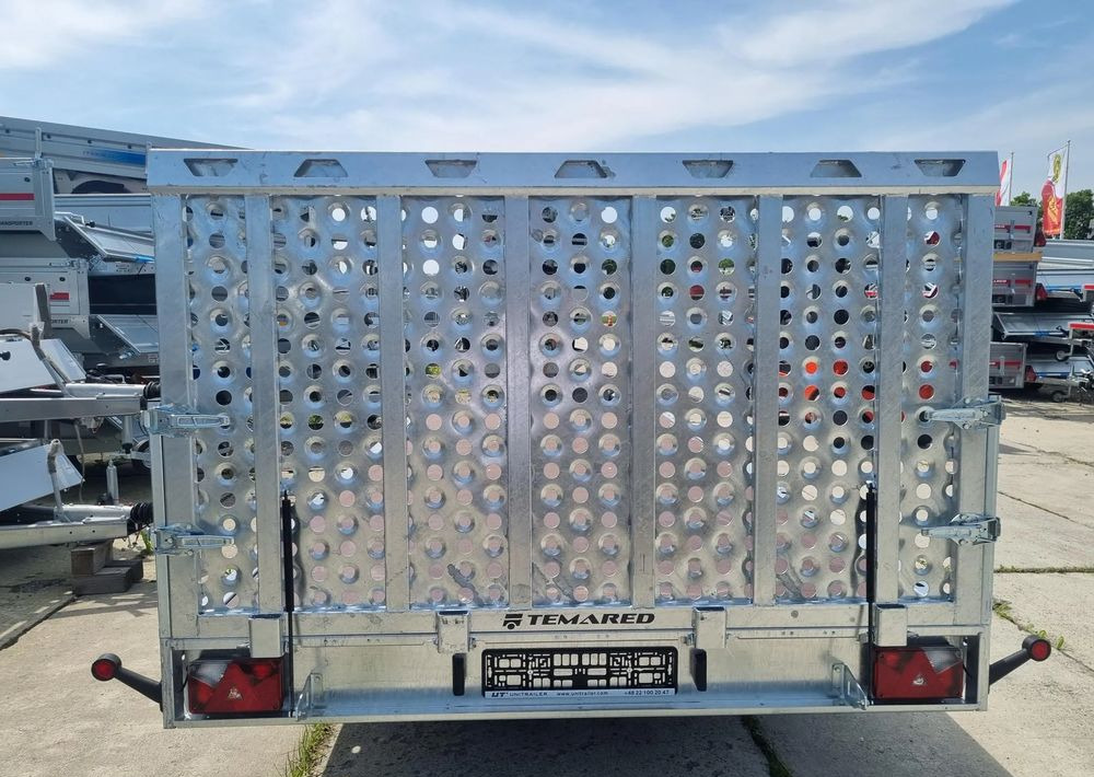 TEMARED UNIVERSAL 5121/3 3.5T R10C SKLEJKA - Remolque plataforma/ Caja abierta: foto 4 TEMARED UNIVERSAL 5121/3 3.5T R10C SKLEJKA - Remolque plataforma/ Caja abierta: foto 4