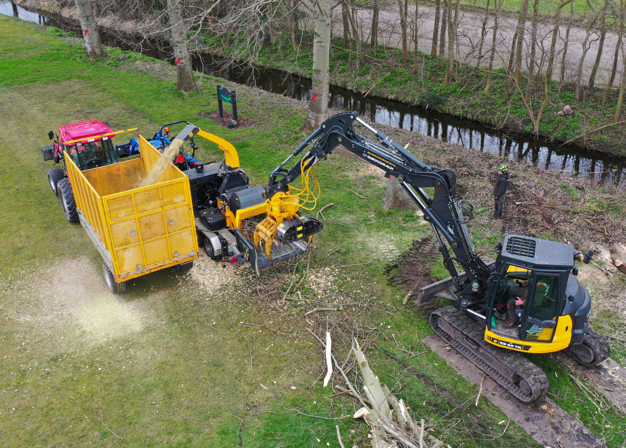 Arrendamiento de  Jaguar 40 3-point linkage Jaguar 40 3-point linkage: foto 18