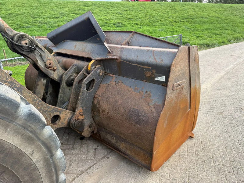 Cargadora de ruedas Volvo L180H CDC First Owner Orginal: foto 11 Cargadora de ruedas Volvo L180H CDC First Owner Orginal: foto 11