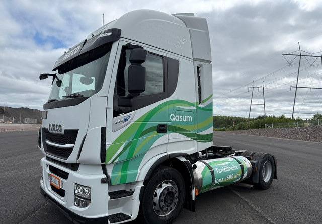 Iveco Stralis 440 4x2 LNG / LBG - Cabeza tractora: foto 1 Iveco Stralis 440 4x2 LNG / LBG - Cabeza tractora: foto 1