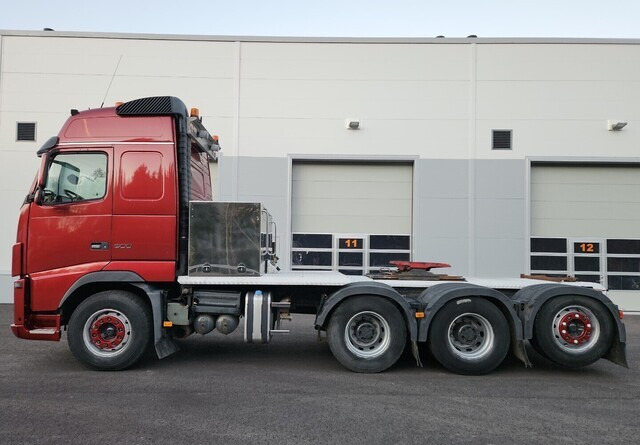 Volvo FH16 600 8x4 - Cabeza tractora: foto 2 Volvo FH16 600 8x4 - Cabeza tractora: foto 2