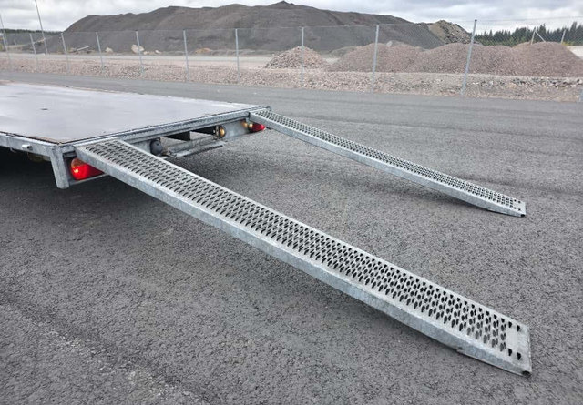 Remolque plataforma/ Caja abierta EduardP4 3000kg: foto 10 Remolque plataforma/ Caja abierta EduardP4 3000kg: foto 10