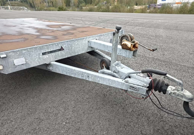 Remolque plataforma/ Caja abierta EduardP4 3000kg: foto 14 Remolque plataforma/ Caja abierta EduardP4 3000kg: foto 14