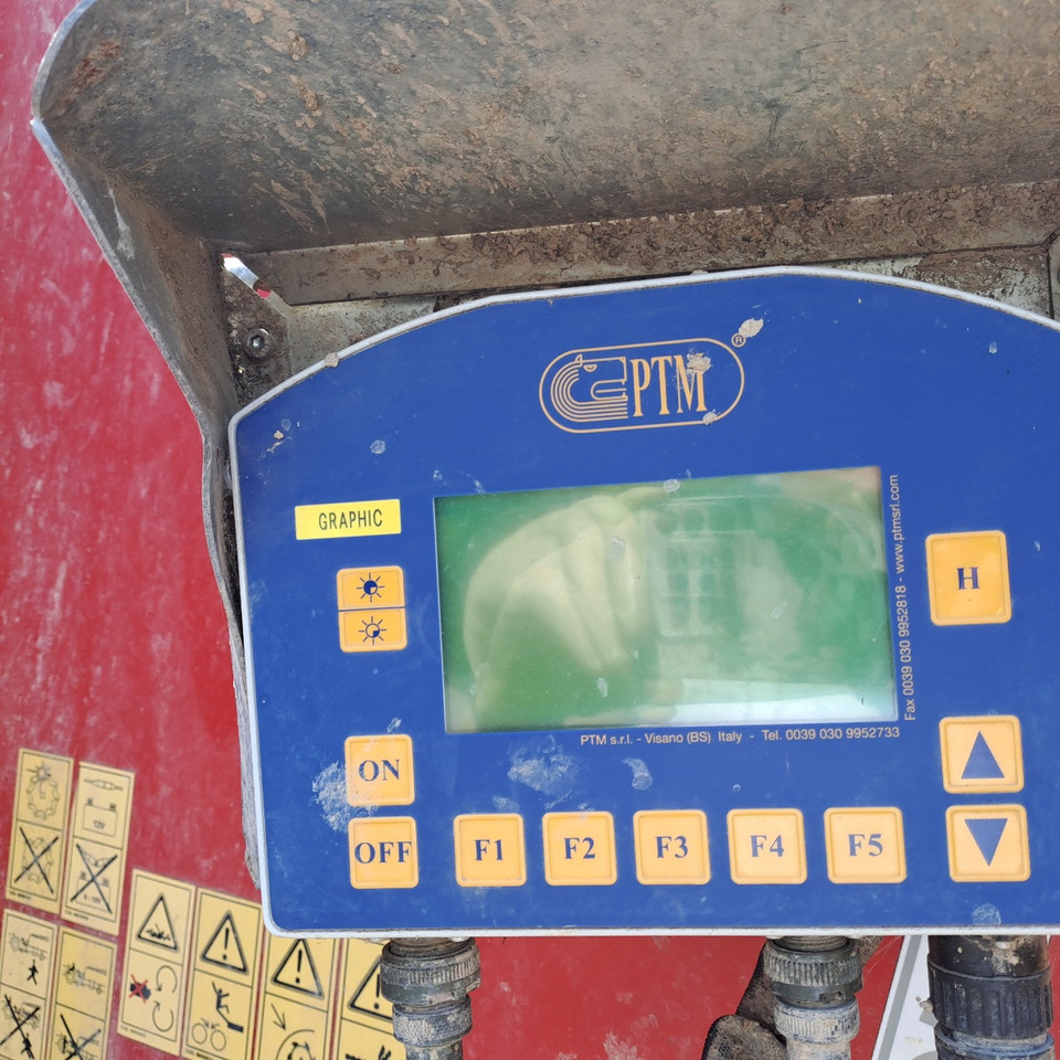 Desensiladora CARRO MISCELATORE TRAINATO ZAGO KING WT 200: foto 8 Desensiladora CARRO MISCELATORE TRAINATO ZAGO KING WT 200: foto 8