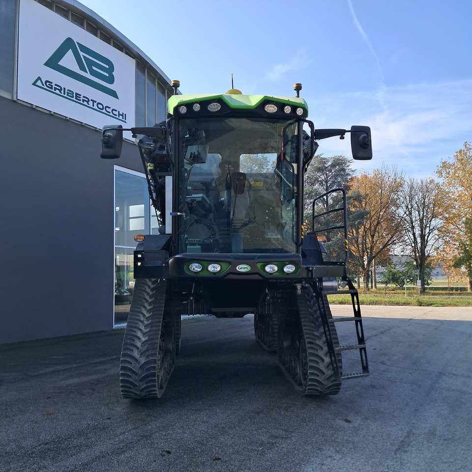 GRIM SERIE 9 - Tractor: foto 5 GRIM SERIE 9 - Tractor: foto 5