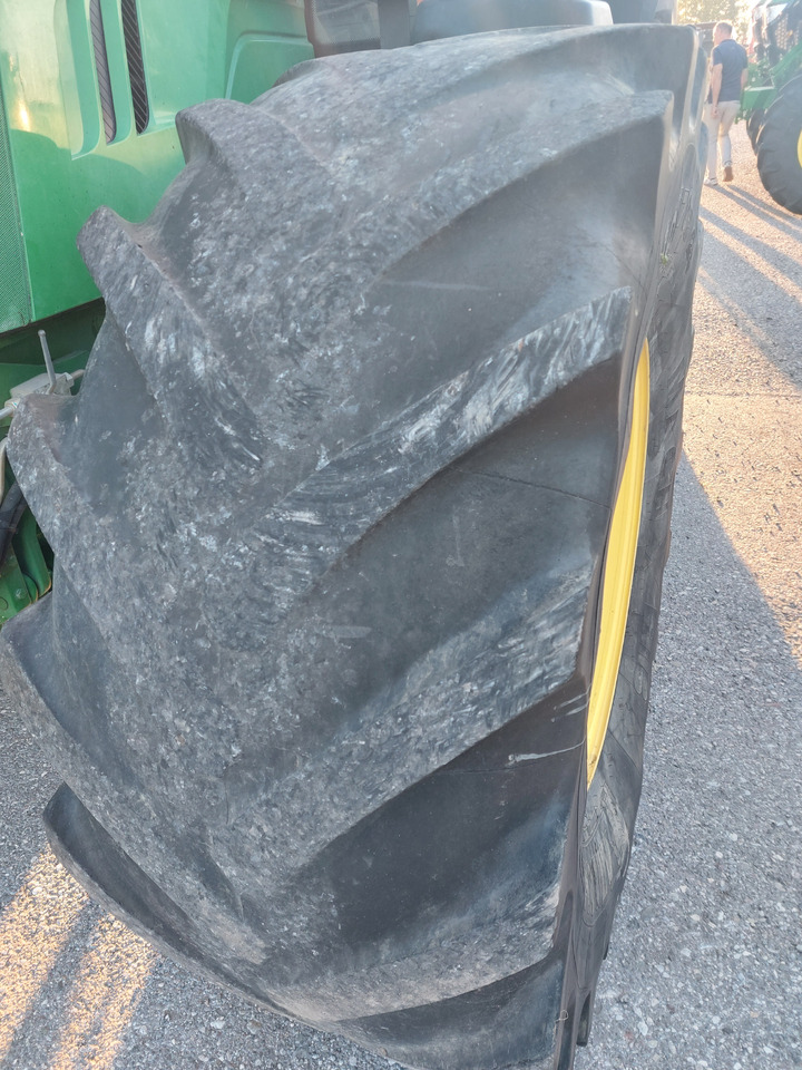 JOHN DEEREE 6210R - Tractor: foto 5 JOHN DEEREE 6210R - Tractor: foto 5