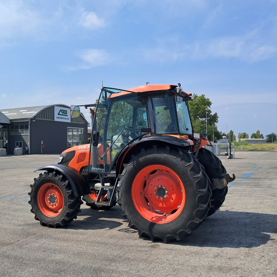 KUBOTA M9960 - Tractor: foto 3 KUBOTA M9960 - Tractor: foto 3
