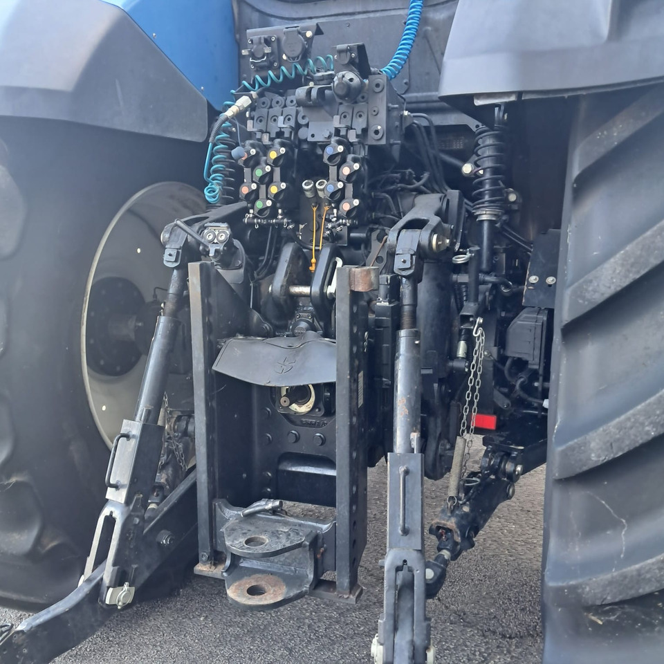 NEW HOLLAND T7 HD - Tractor: foto 5 NEW HOLLAND T7 HD - Tractor: foto 5