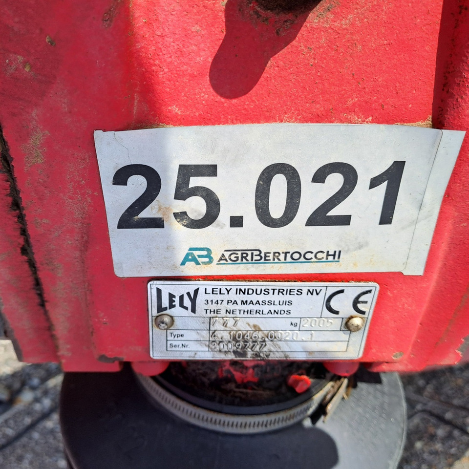 VOLTAFIENO LELY STABILO 600 - Henificadora: foto 2 VOLTAFIENO LELY STABILO 600 - Henificadora: foto 2