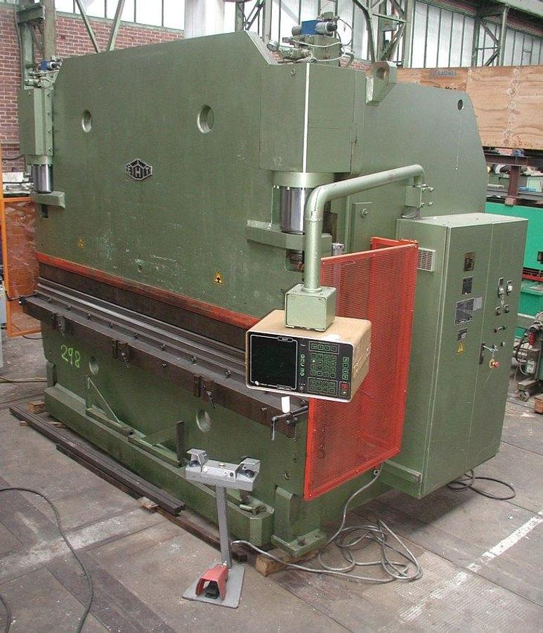 CNC-Abkantpresse EHT - Prensa plegadora: foto 2 CNC-Abkantpresse EHT - Prensa plegadora: foto 2