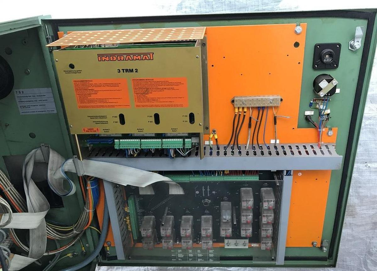 CNC-Fräsmaschine MAHO - Fresadora: foto 5 CNC-Fräsmaschine MAHO - Fresadora: foto 5