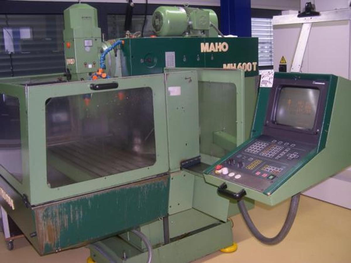 CNC-Fräsmaschine MAHO - Fresadora: foto 1 CNC-Fräsmaschine MAHO - Fresadora: foto 1