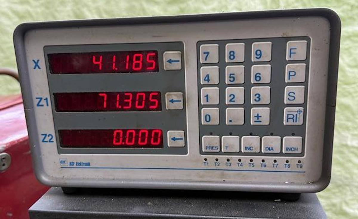 Universalfräsmaschine SCHAUBLIN - Fresadora: foto 3 Universalfräsmaschine SCHAUBLIN - Fresadora: foto 3