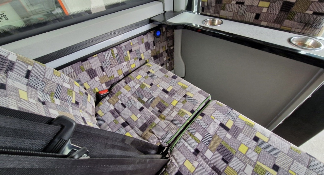 Minibús, Furgoneta de pasajeros nuevo Iveco Daily C65: foto 11
