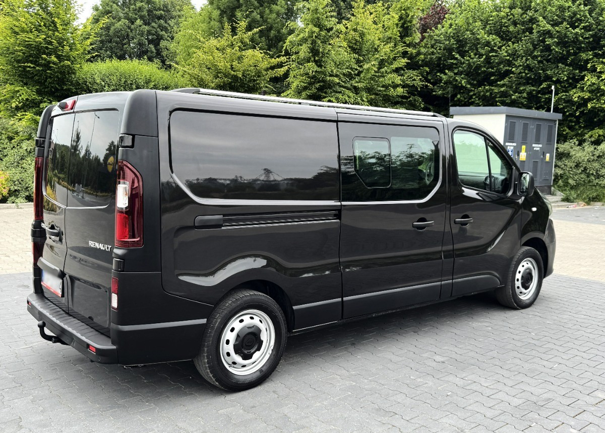 Renault Trafic 2.0 DCI LONG 2021 23 Brygadówka 6os 6 miejsc Spaceclass JAK NOWY - Minibús, Furgoneta de pasajeros: foto 3 Renault Trafic 2.0 DCI LONG 2021 23 Brygadówka 6os 6 miejsc Spaceclass JAK NOWY - Minibús, Furgoneta de pasajeros: foto 3