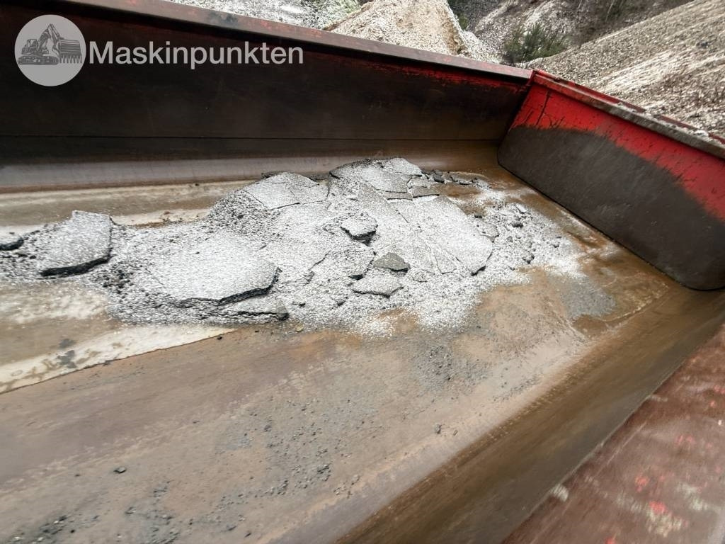 Contenedor de gancho CMT grusflak: foto 11 Contenedor de gancho CMT grusflak: foto 11