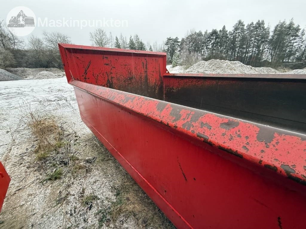 Contenedor de gancho CMT grusflak: foto 7 Contenedor de gancho CMT grusflak: foto 7