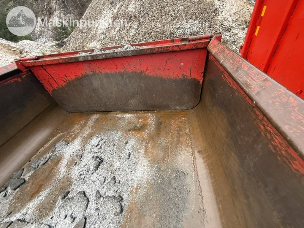 Contenedor de gancho CMT grusflak: foto 12 Contenedor de gancho CMT grusflak: foto 12