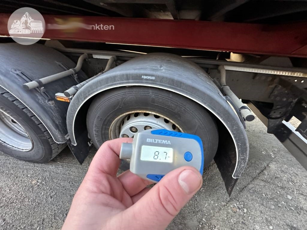 Camión portacontenedore/ Intercambiable DAF XF 530: foto 39